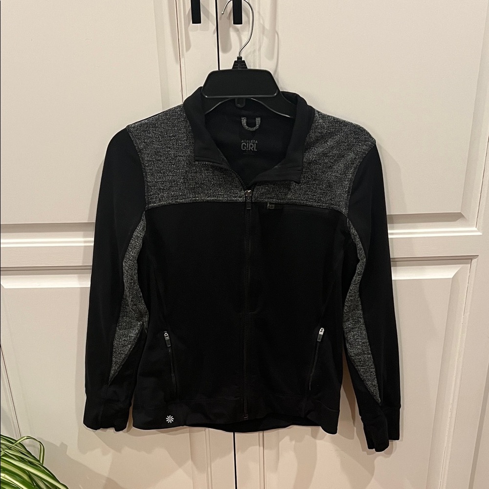 Athleta Girls Black and Gray Jacket